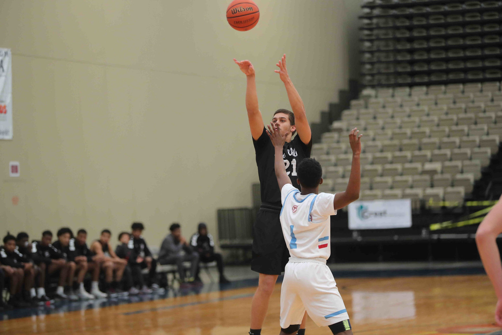 Pleasantville vs Father Judge in a Boardwalk Basketball Classic